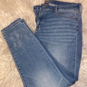 Arizona Jean Co. dark blue skinny jeans size 15